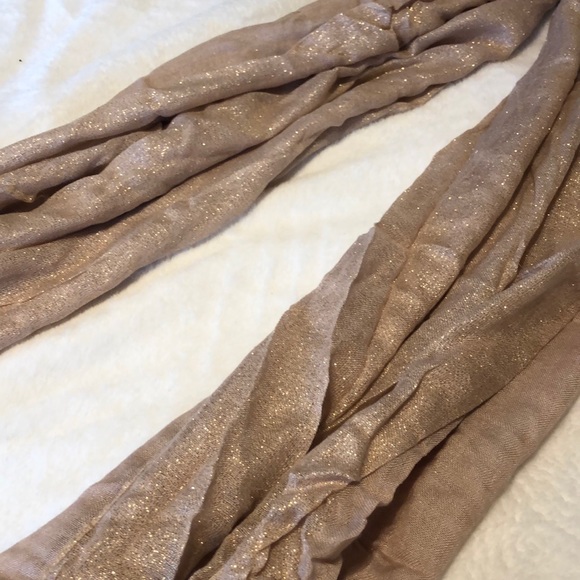 Scarf - Picture 3 of 3